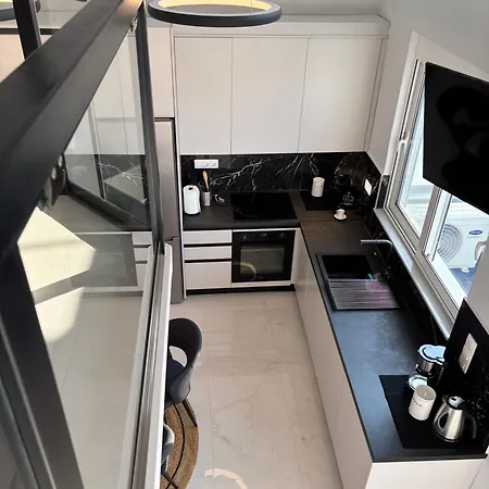 Kyra Maria 3, Loft Apartman