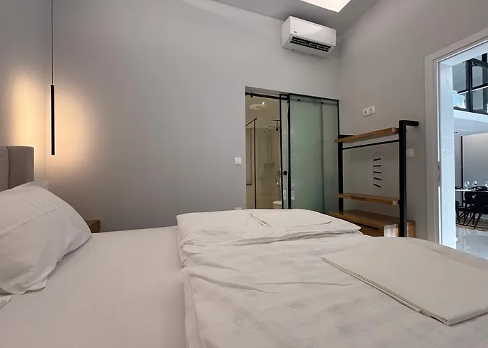 Kyra Maria 3, Loft Apartmán